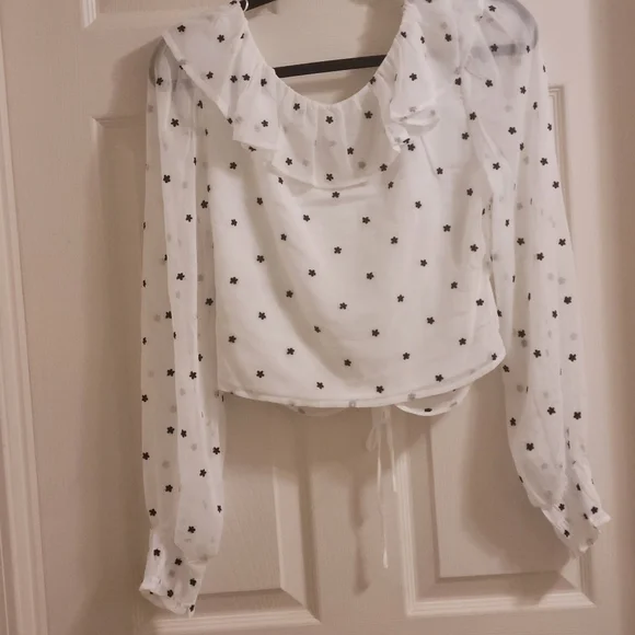 Nwt WAYF Liz Ruched Ruffle Neck Women's Blouse Size S NWT - Picture 9 of 12